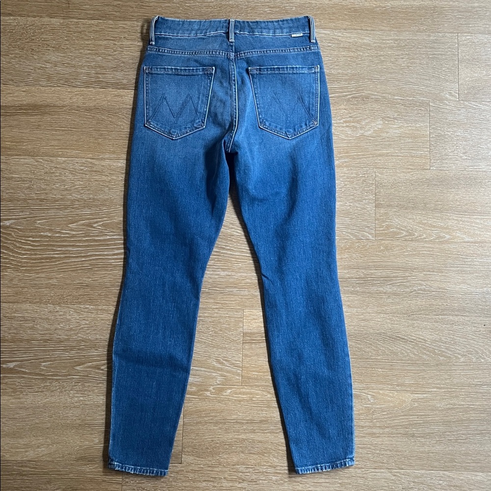 MOTHER High Waisted Looker Ankle Jeans Size 27 Gold Rush Baby Distressed Denim - Picture 4 of 11